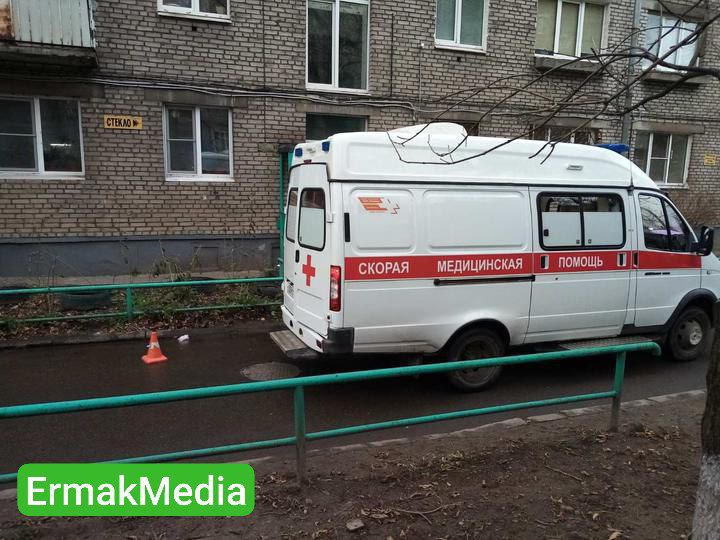 Нетрезвый водитель случайно раздавил женщину во дворе