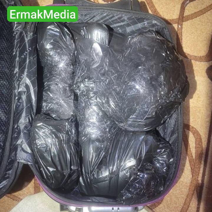 Любовный треугольник закончился в чемодане 