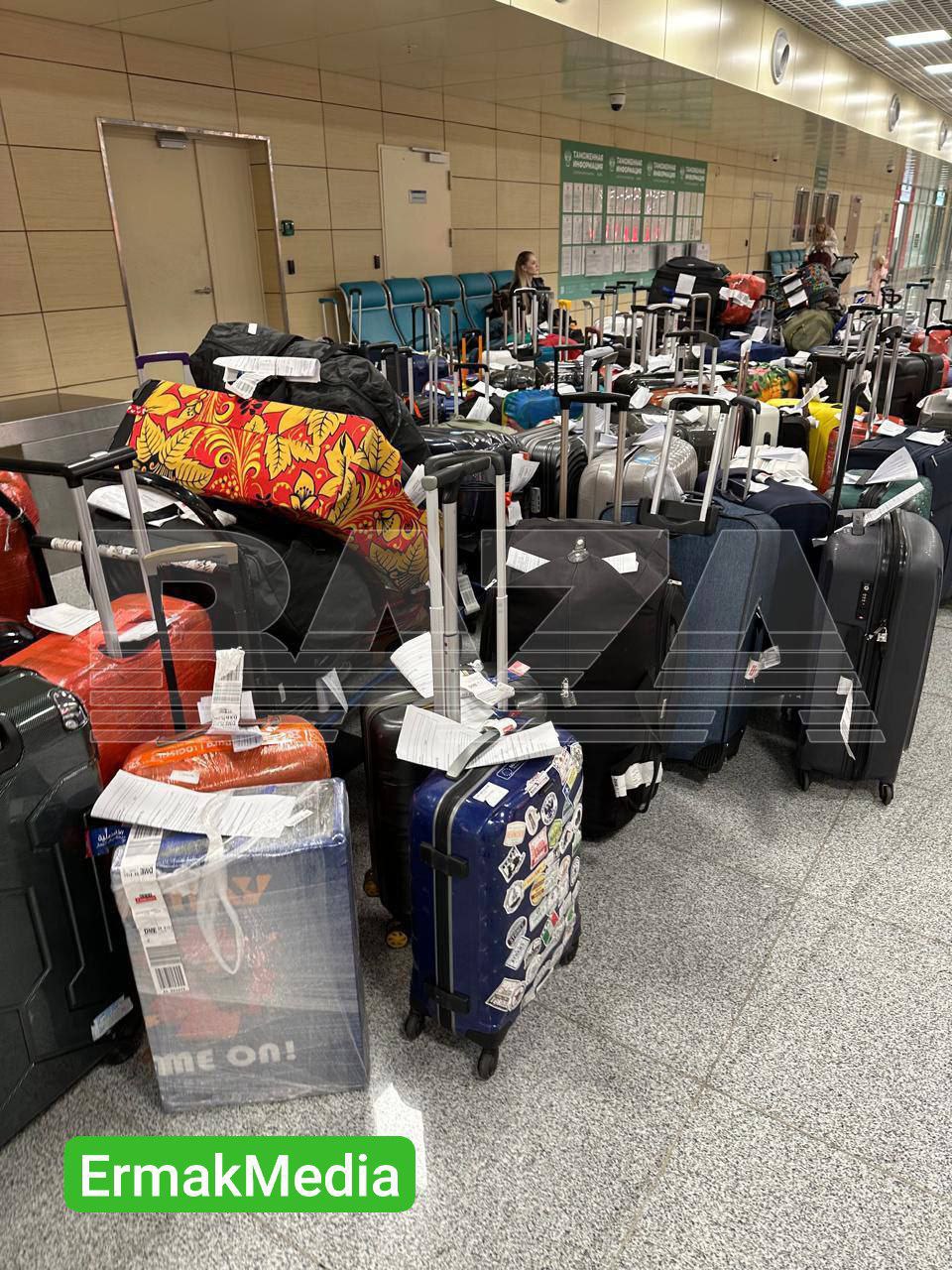 Запашок ещё тот стоит 