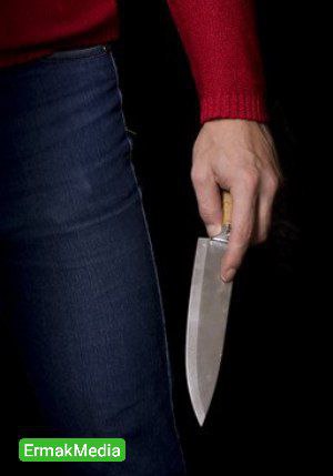 Наркоман вскрылся прямо в магазине