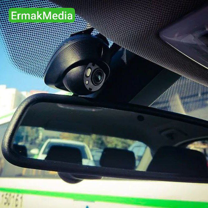 Улыбнитесь, вас снимает не скрытая камера