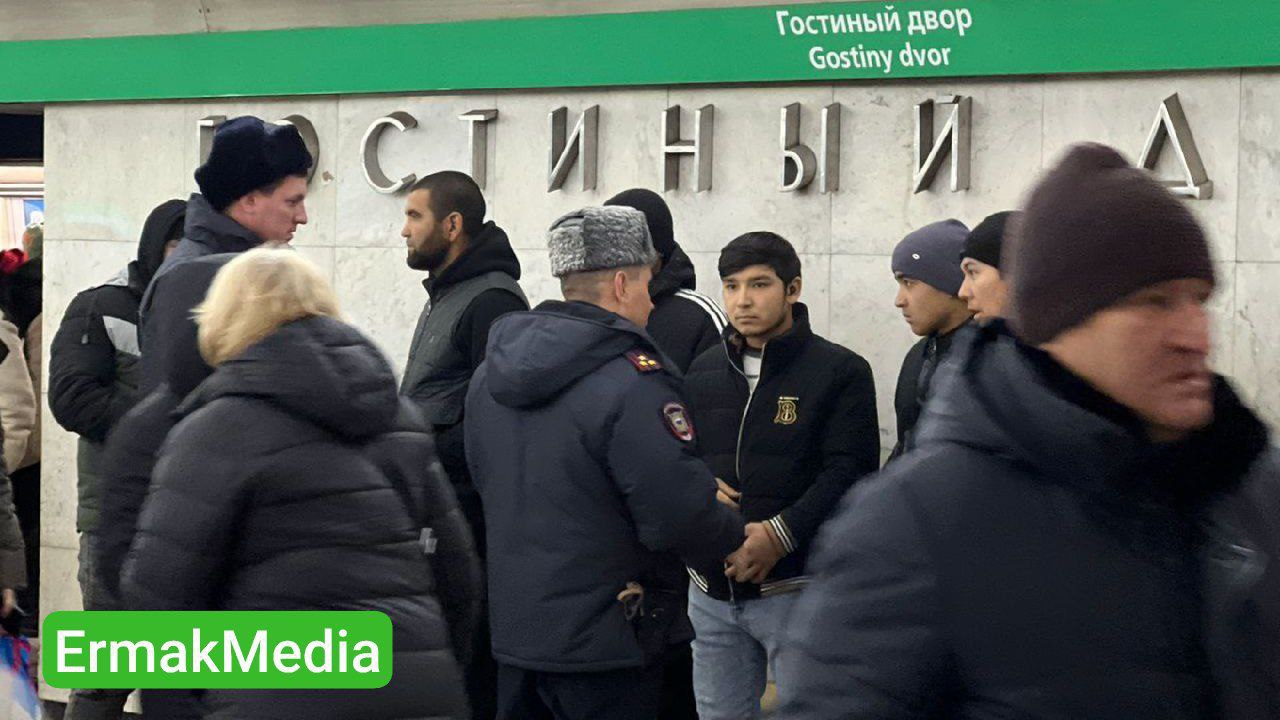 В двух столицах в новогоднюю ночь прошли массовые задержания мигрантов