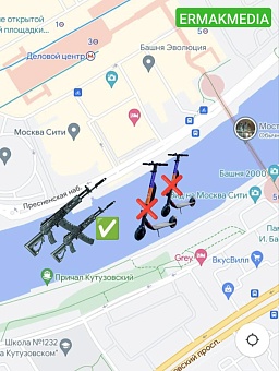 Искали в реке утопленные самокаты, а вытащили автоматы