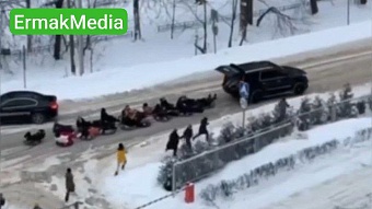 Опасные покатушки на ватрушках 