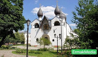 «С Божьей помощью»