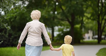 Школьник из Уфы потратил деньги бабушки на дорогие подарки для друзей