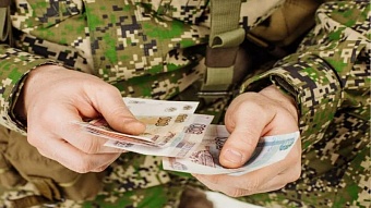 С 1 октября оклады военных и силовиков вырастут  