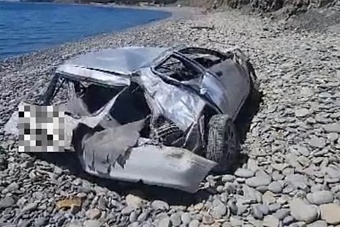 В Краснодарском крае водитель-девушка сорвалась с 50-метрового обрыва и выжила 