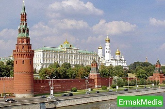 Пьяный москвич пытался заехать в Кремль 