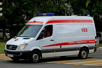 21-летний водитель угнал Mercedes с автомойки и стал участником серьезного ДТП в центре Москвы