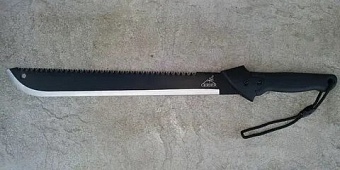 Трое полицейских из Нью-Йорк пострадали в новогоднюю ночь от ударов мачете 