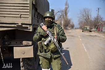 Путин поручил ввести режим прекращения огня с 6 по 7 января в зоне СВО 