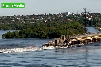 Каховская ГЭС получила серьезные повреждения