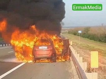 В зоне СВО подорвали машину депутата 