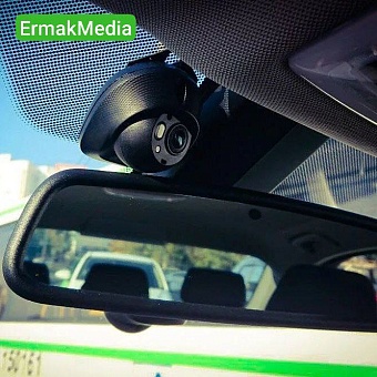 Улыбнитесь, вас снимает не скрытая камера